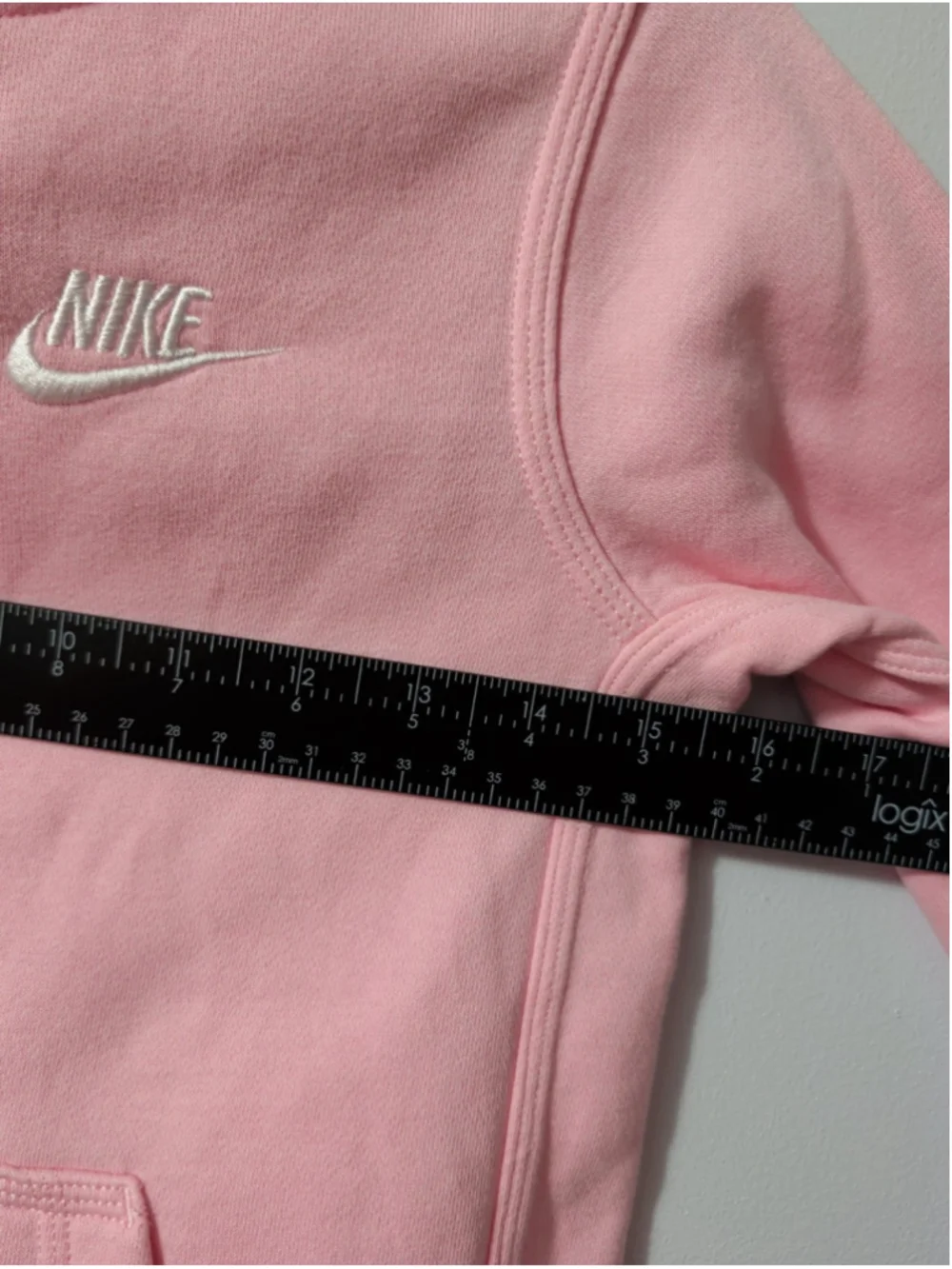 Nike Girls Performance Fleece Pullover Hoodie Size Small Pink Embroidered